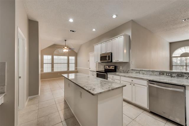 Building Photo - 806 Ashley Ln