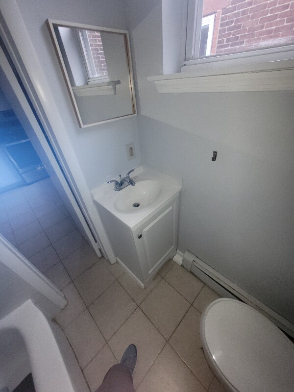 Building Photo - 1532 S Broad St