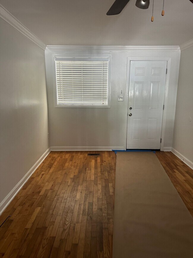 Building Photo - cute place