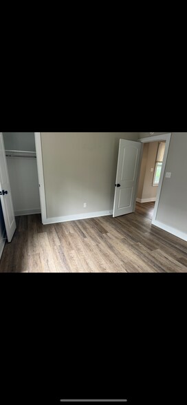 Building Photo - 28 E Water St