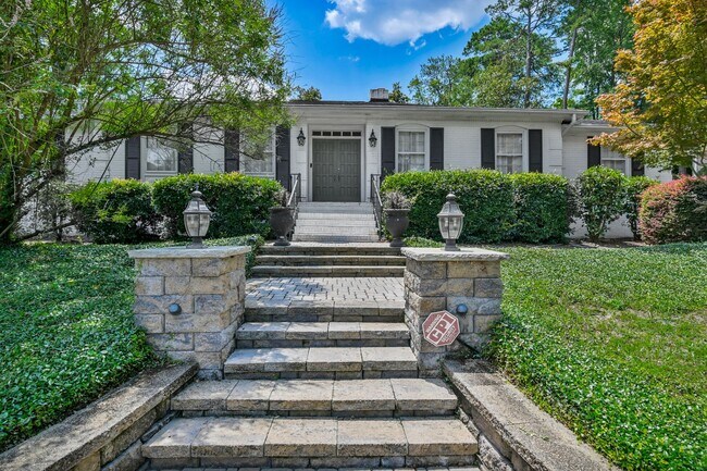 Building Photo - 1 Leconte Ct