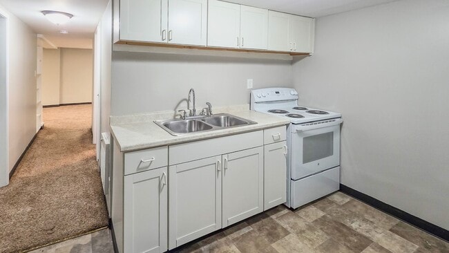 Building Photo - South Knoxville - Clean 2 Bedroom, 1 Bath,...