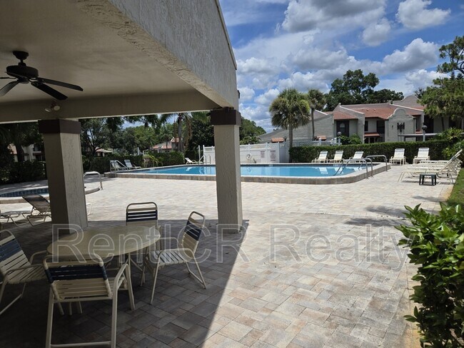 Building Photo - 3505 Tarpon Woods Blvd