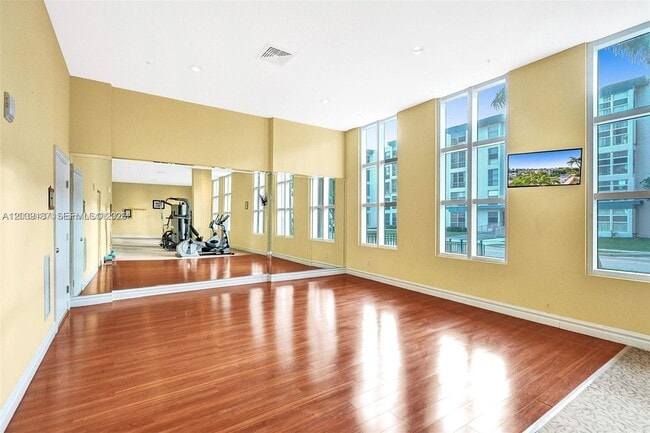 Building Photo - 17555 Atlantic Blvd