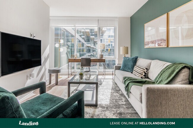 Building Photo - 4949 S Landing Dr