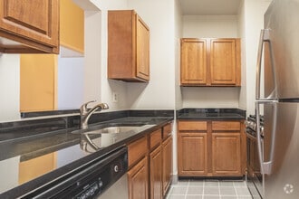 Interior Photo - Metro View