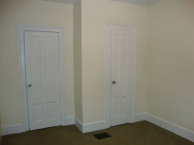 Building Photo - 133 Edgewood Ave