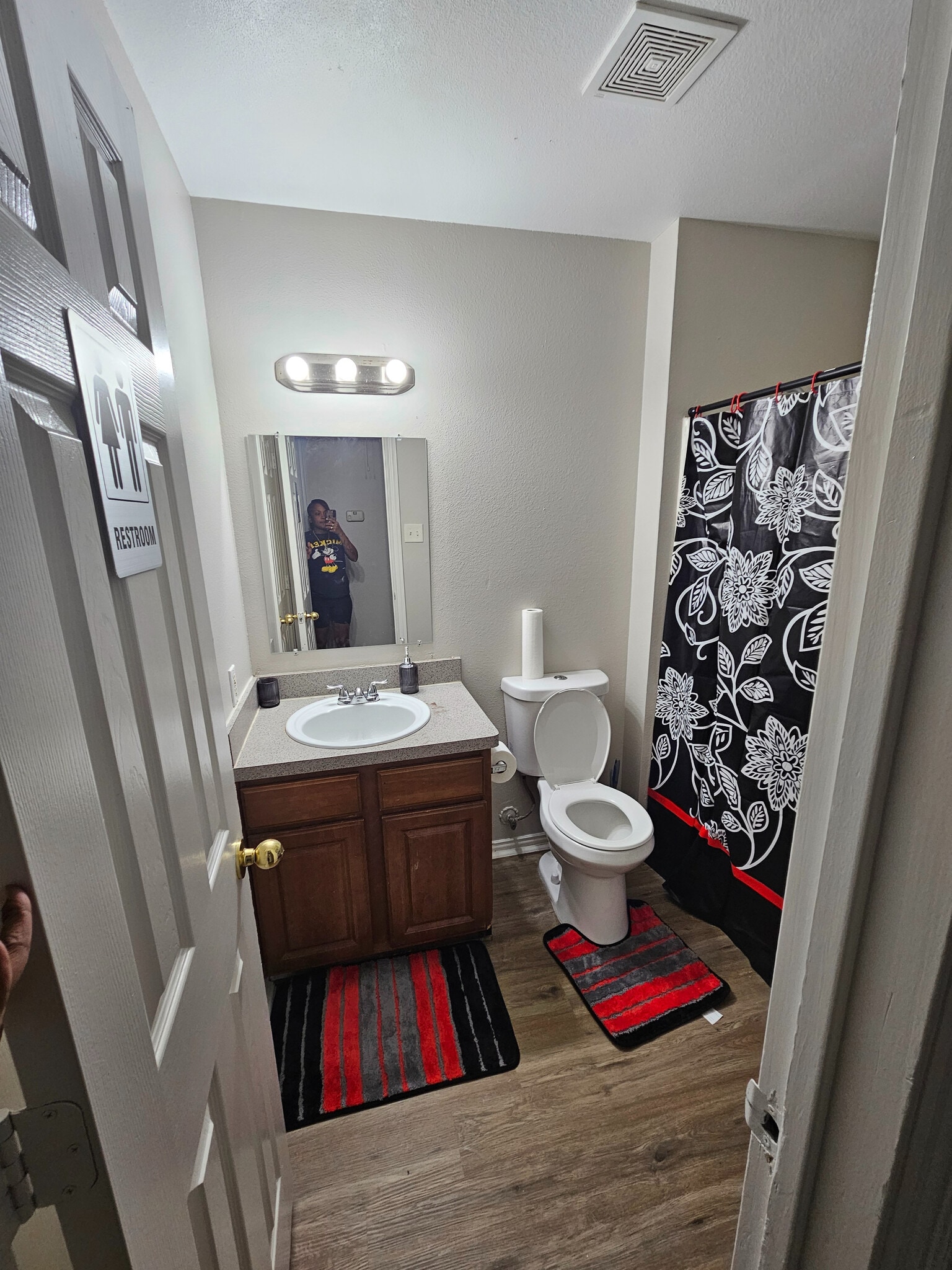 Building Photo - Room in Duplex on Stalcup Rd