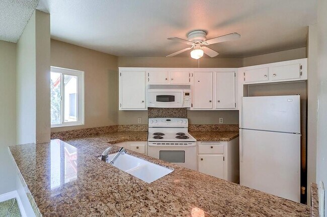 Building Photo - 1-Bedroom, 1-Bathroom Apartment for Rent –...