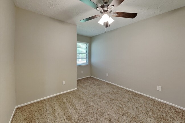 Building Photo - 7303 Dew Mist Ln