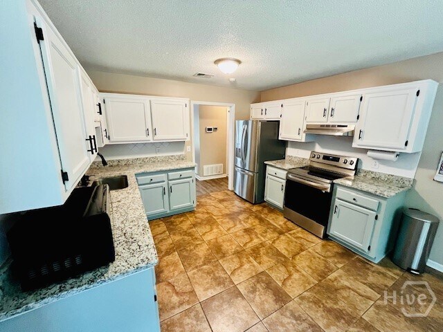 Building Photo - 428 Floyd Cir