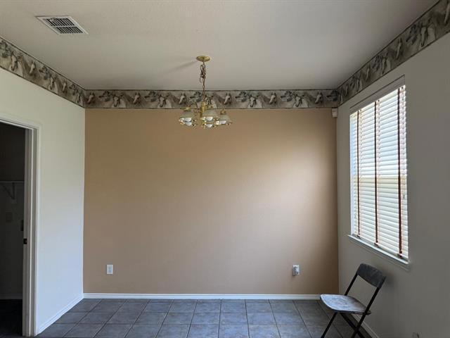 Building Photo - 3104 Deleon Dr
