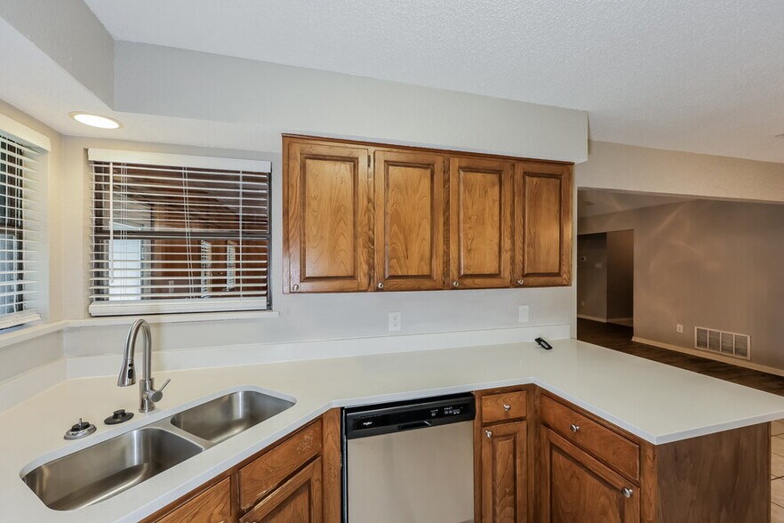 Building Photo - 7712 Partridge Dr