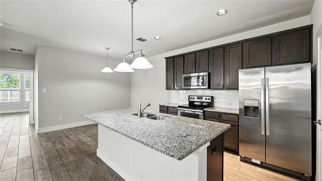 Building Photo - 719 Gristmill Dr