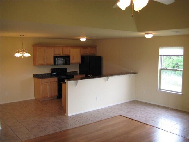 Building Photo - Discover your dream home in Bentonville, AR!