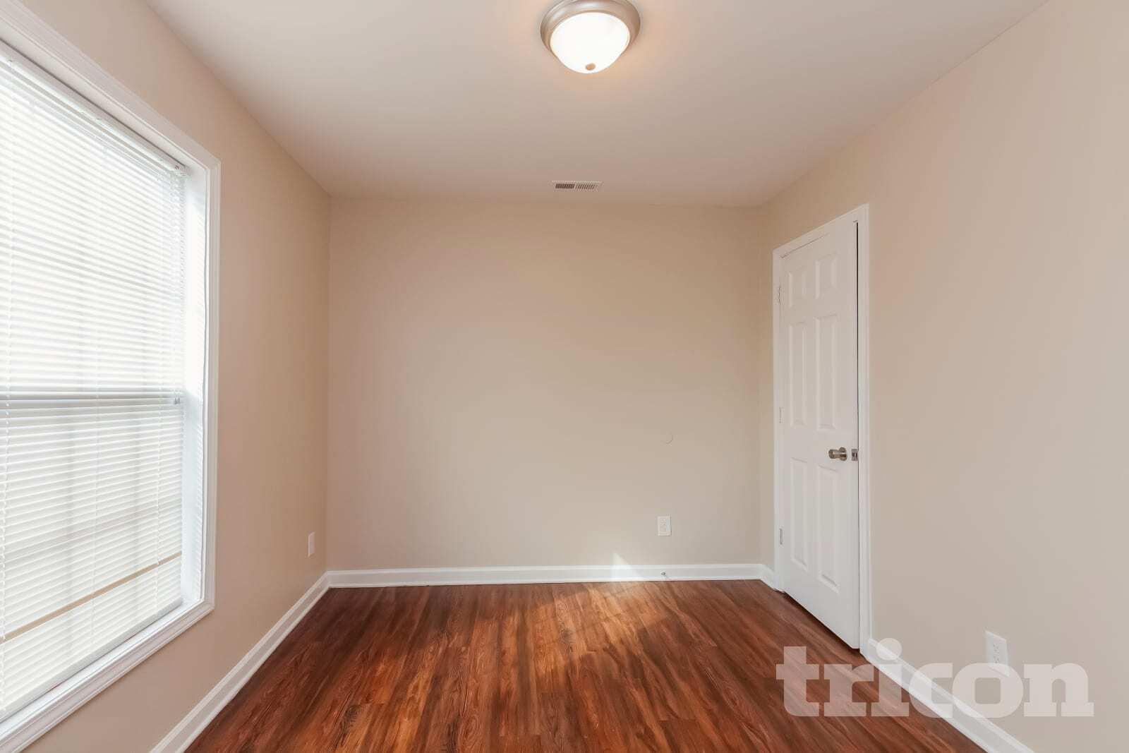 Building Photo - 1309 Peach Park Ln