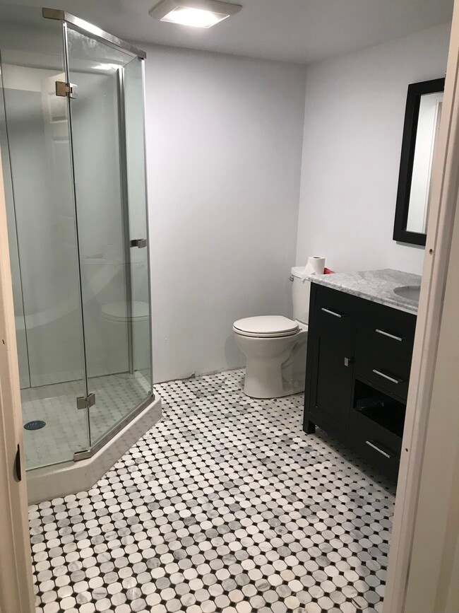 Building Photo - 3 Elliot Way