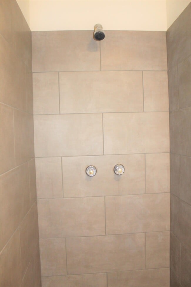 Building Photo - 26412 106th Ave SE