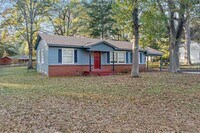 Building Photo - 8912 Sweetbriar Ln