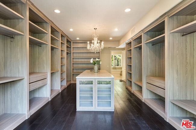 Building Photo - 1350 Benedict Canyon Drive