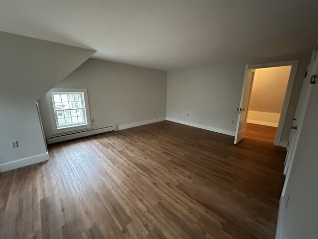 Building Photo - 618 Shearer Hill Rd