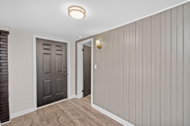 Building Photo - Charming 1 bedroom home in Baldwin available June 1!