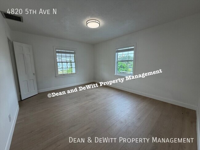 Building Photo - 4820 5th Ave N