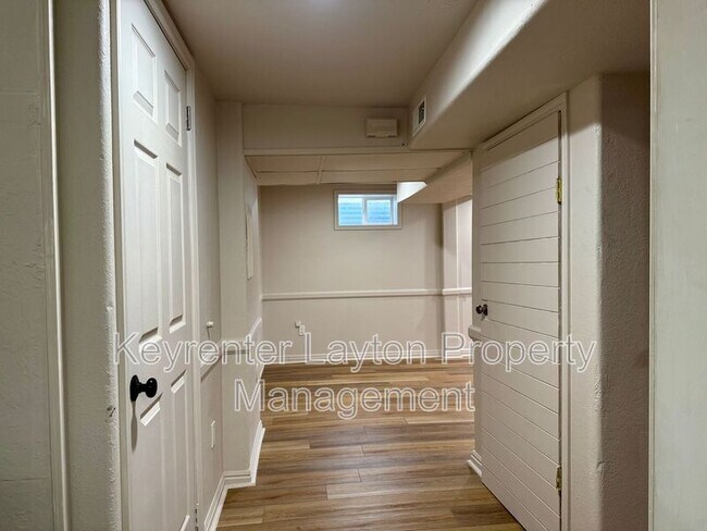 Building Photo - 2291 S 500 W