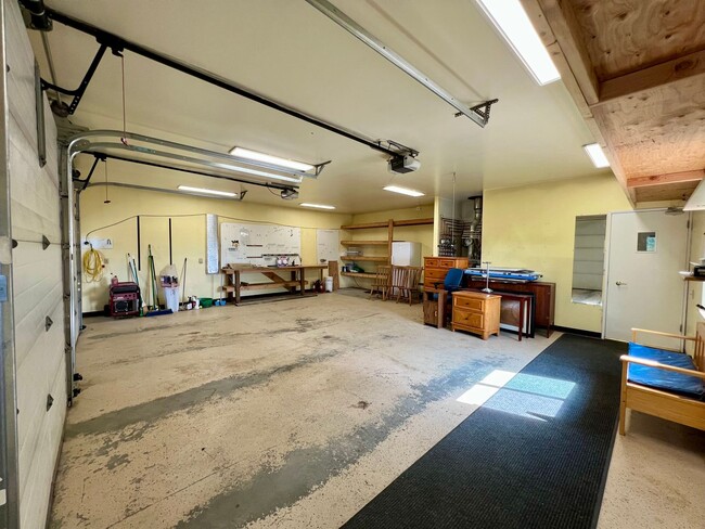 Building Photo - 4-Bedroom Home in Fairbanks | 2-Car Garage, Fenced Yard, RV Parking & Breathtaking Views – Dog Fr...
