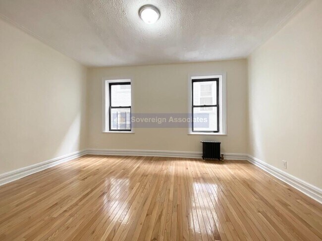 Floorplan - 165 Pinehurst Avenue