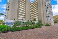 Building Photo - 21 Bluebill Ave