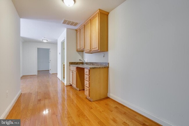 Building Photo - 11746 MD-108