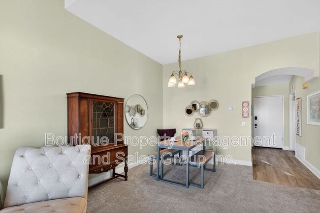 Building Photo - 30902 Club House Dr
