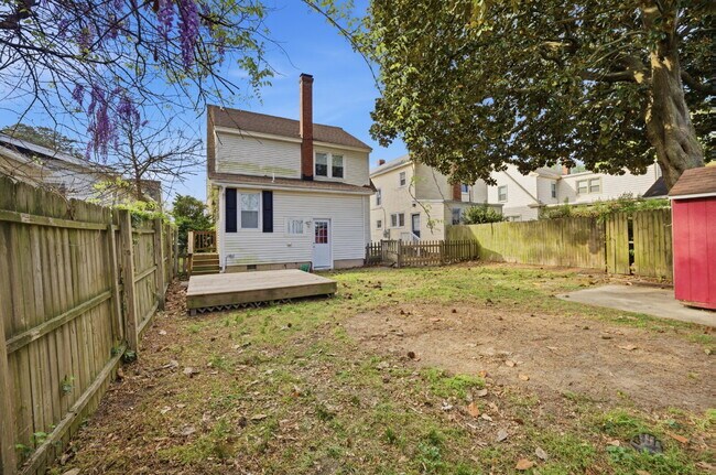 Building Photo - GORGEOUS 4 BED, 2.5 BATH HOME FOR RENT IN NORFOLK!