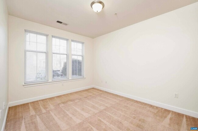 Building Photo - 1046 Tupelo Ct