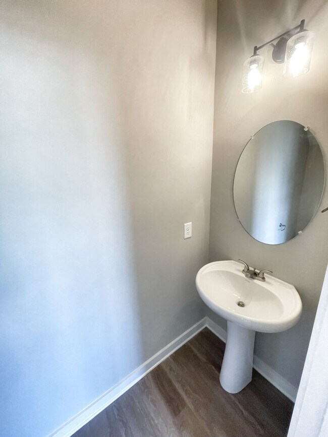 Building Photo - 358 Honeycomb Ct