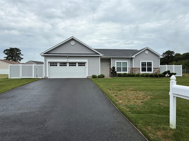 Primary Photo - 192 Flower Rd