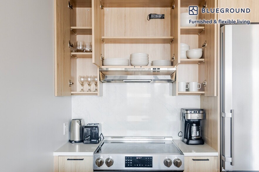 Building Photo - 37-05 30th St