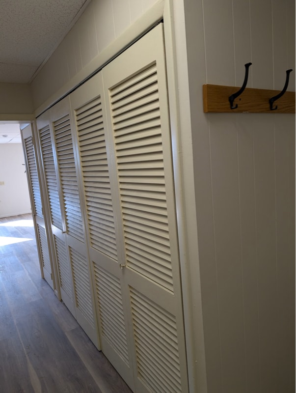 Building Photo - 185 N Main St