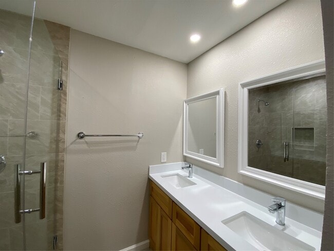 Building Photo - 19311 Spanish Needle Dr