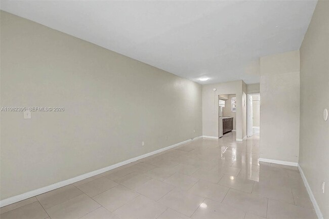 Building Photo - 1685 Jefferson Ave