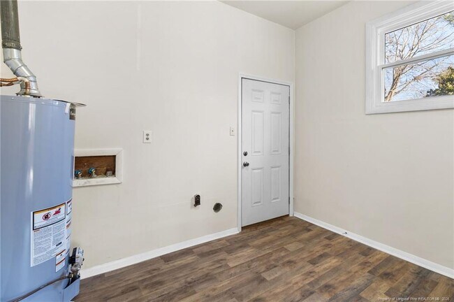 Building Photo - 503 Bobwhite Ct