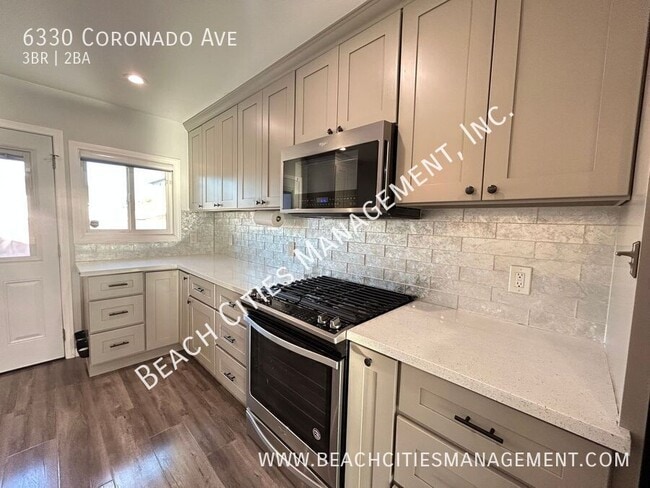 Building Photo - 6330 Coronado Ave