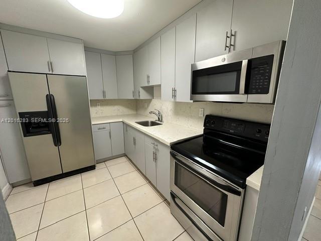 Building Photo - 10975 SW 107th St