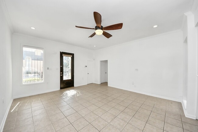 Building Photo - 4112 Meyerwood Dr