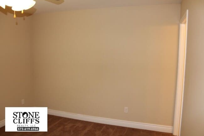 Building Photo - 231 Rylee Cir