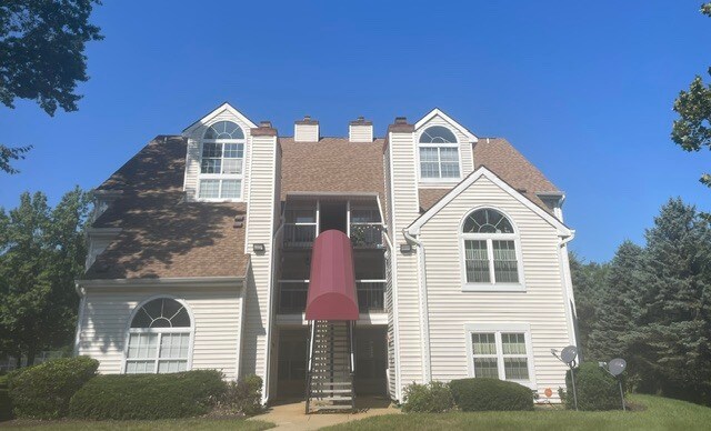 Building Photo - 10304 Westridge Dr