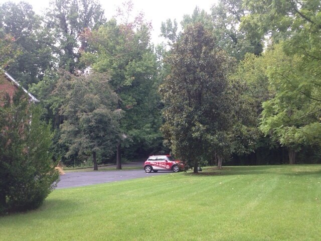 Building Photo - 4 BR home in NW school district--Lawn Service Included!