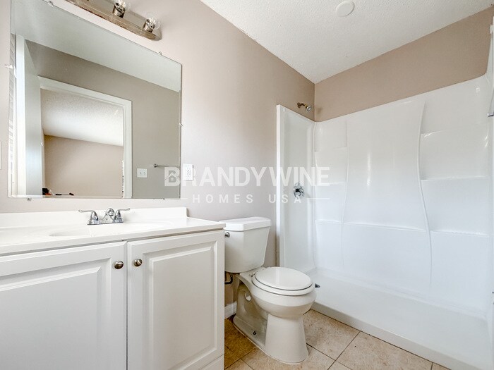 Building Photo - 403 Crabtree Ave