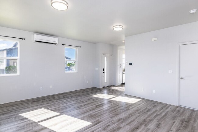 Building Photo - 91-1240 Likolehua Loop